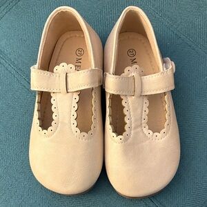 Elegant Cream Kids Shoes